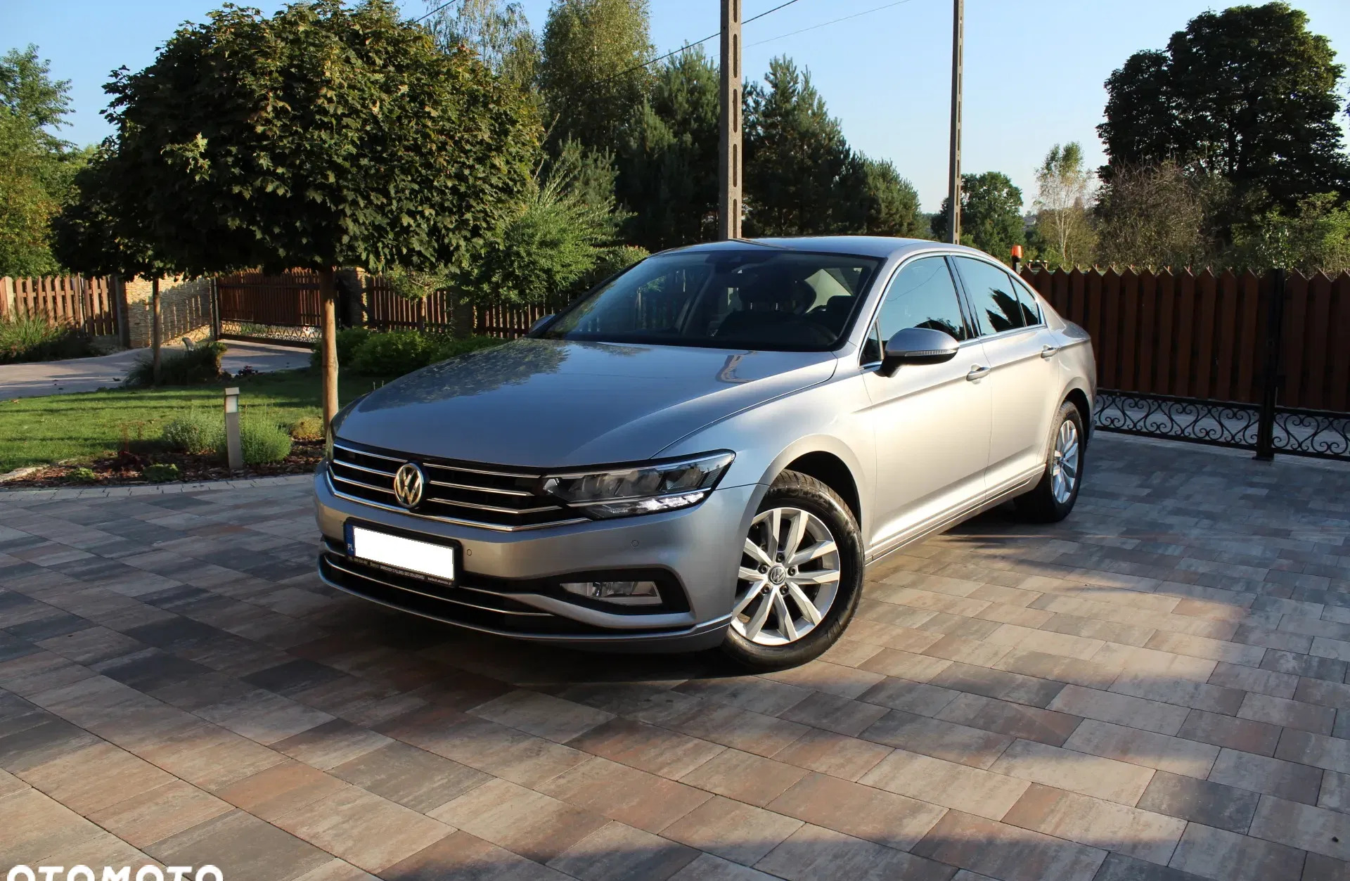 Volkswagen Passat cena 85800 przebieg: 79000, rok produkcji 2020 z Gozdnica małe 781